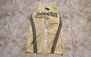 Pant Jogging Trois Trait Disponible