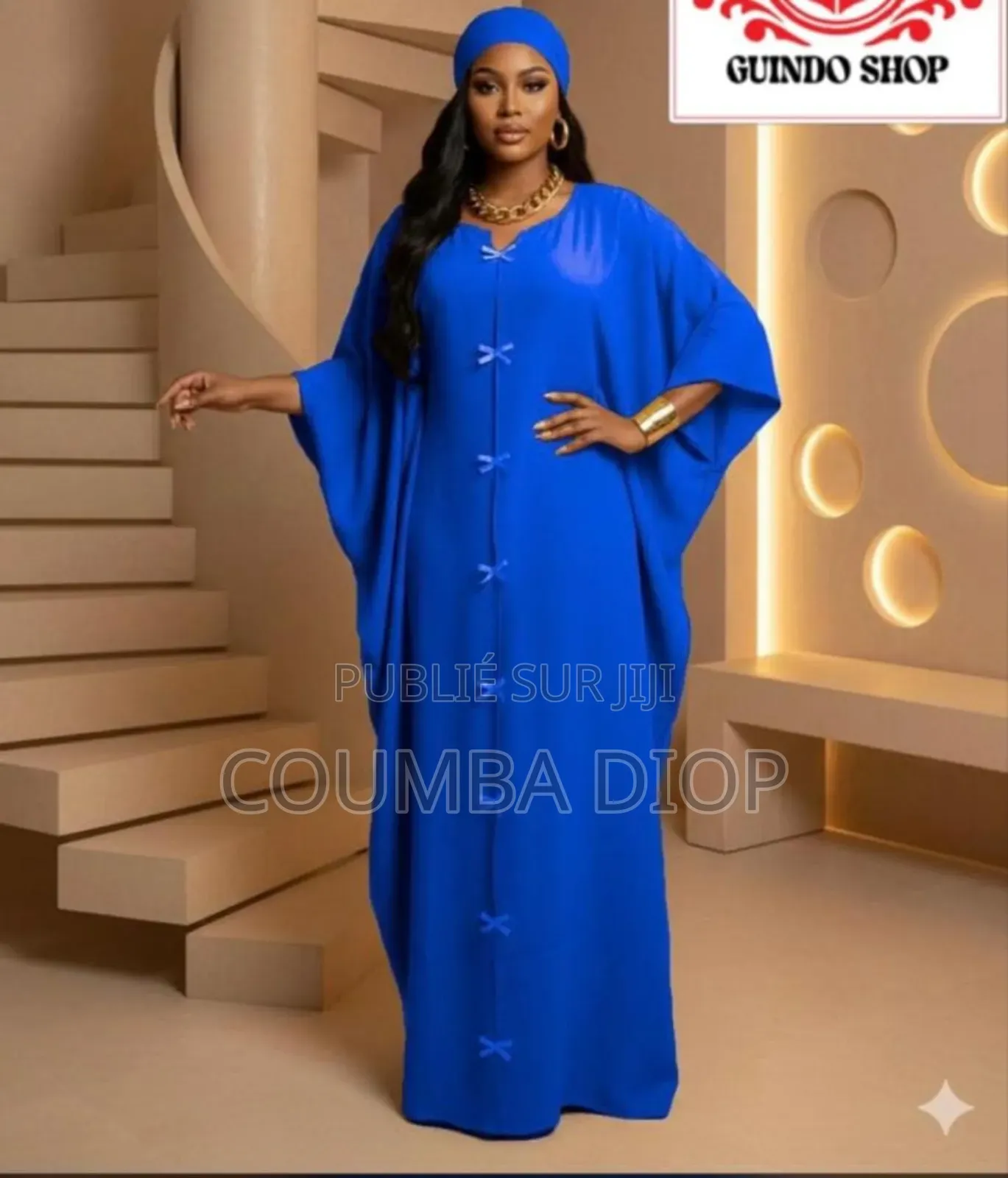 Des Vêtements Pour Femme