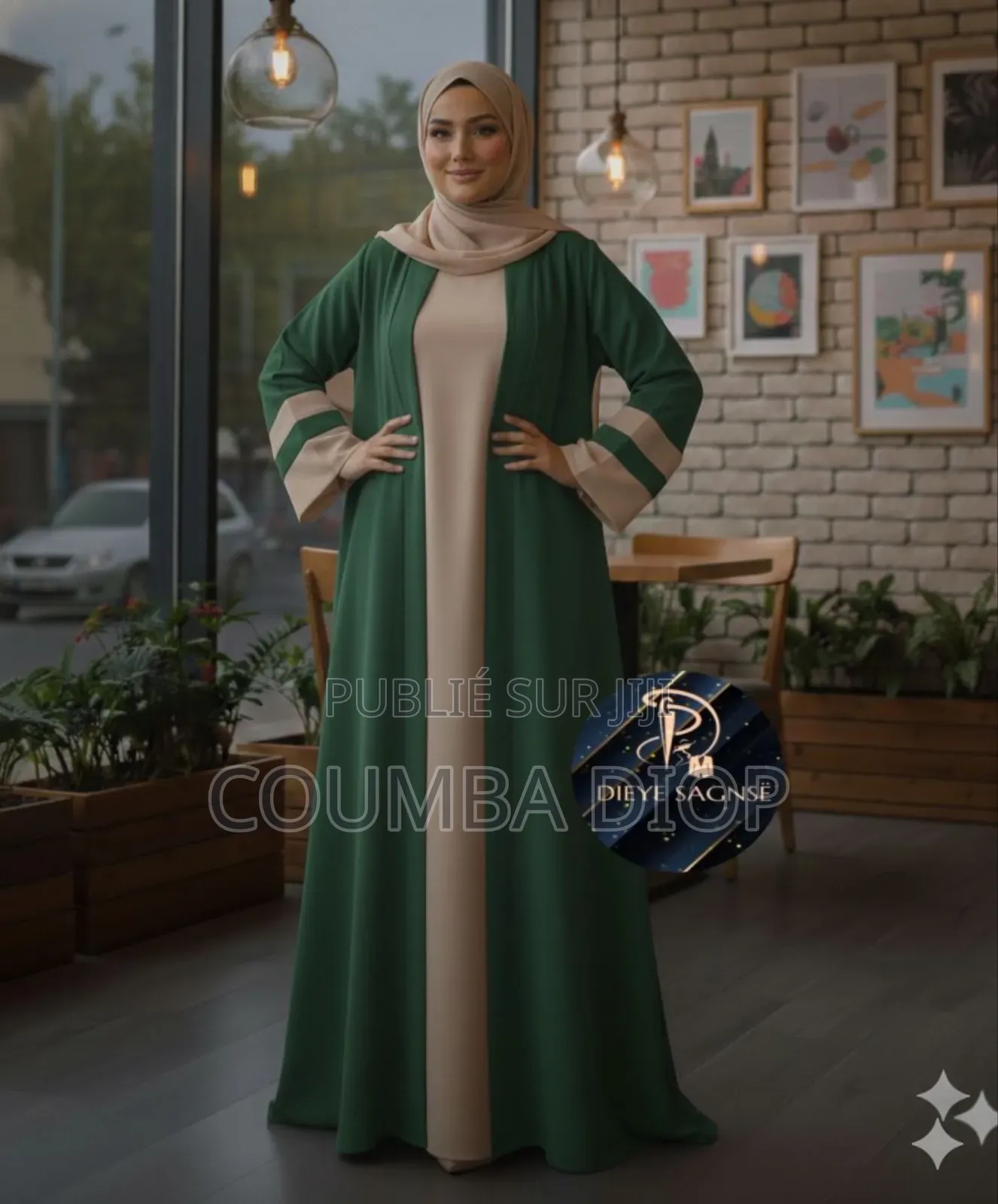 Des Vêtements Pour Femme