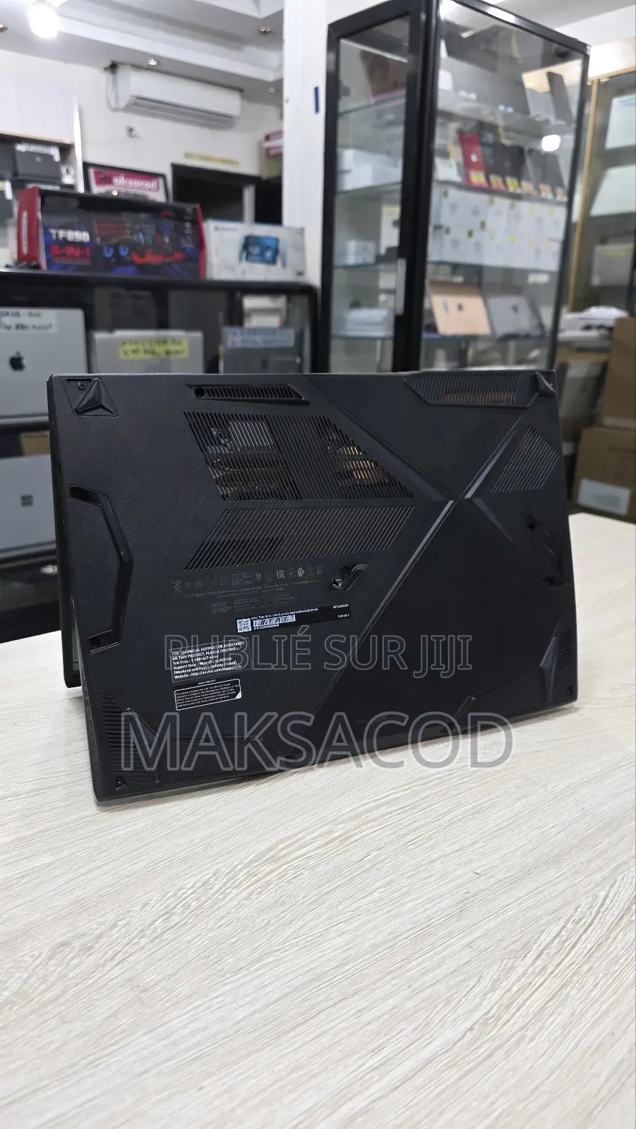 Ordinateur portable MSI GF63 16GB Intel Core i5 SSD 512GB