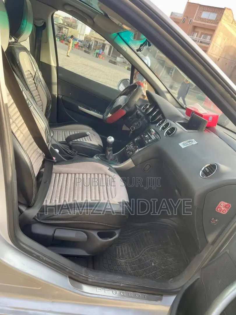 Peugeot 308 2013 Gris