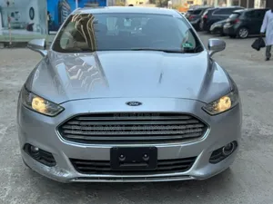 Ford Fusion 2016 Gris