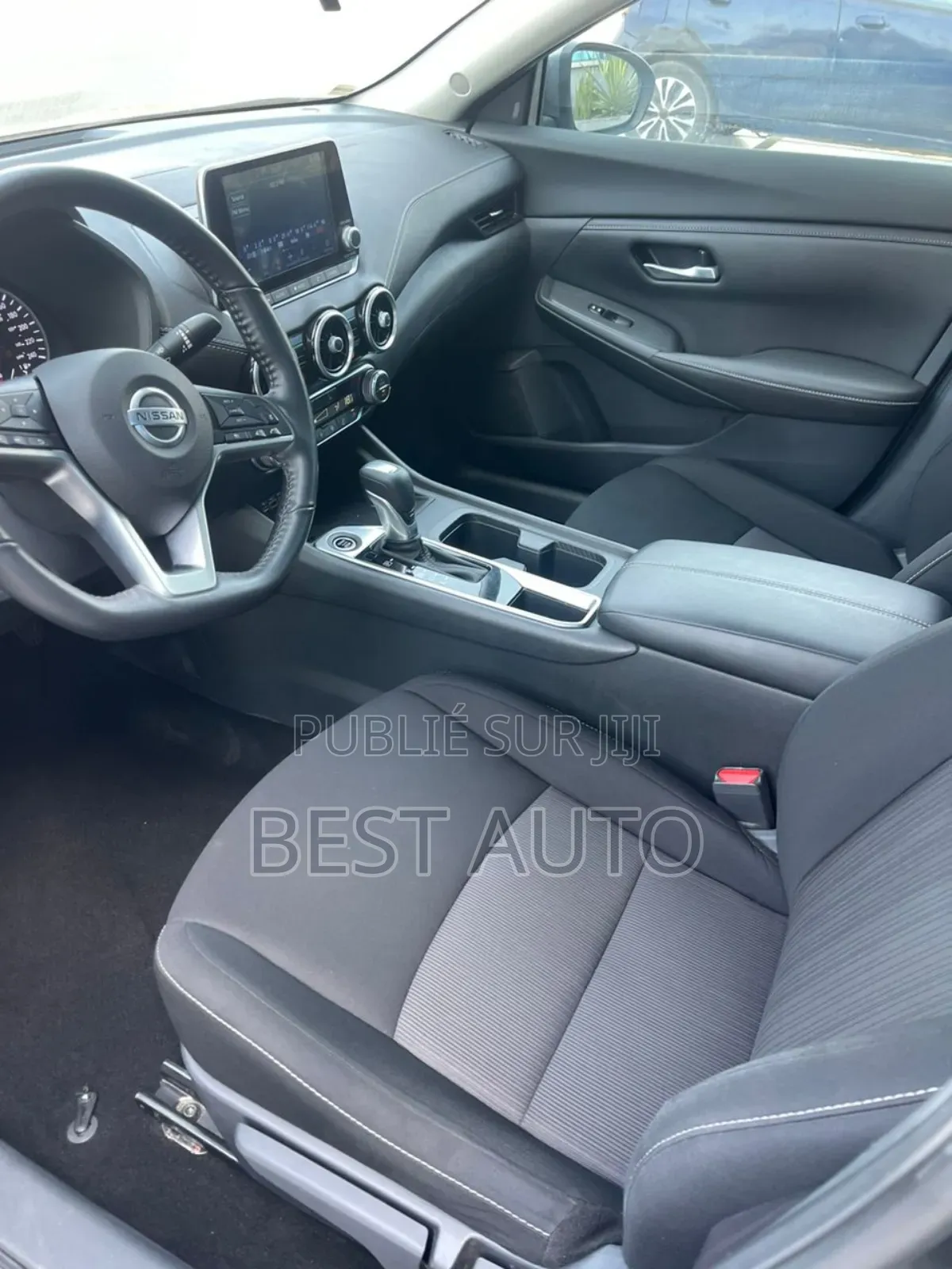 Nissan Sentra 2022 Gris