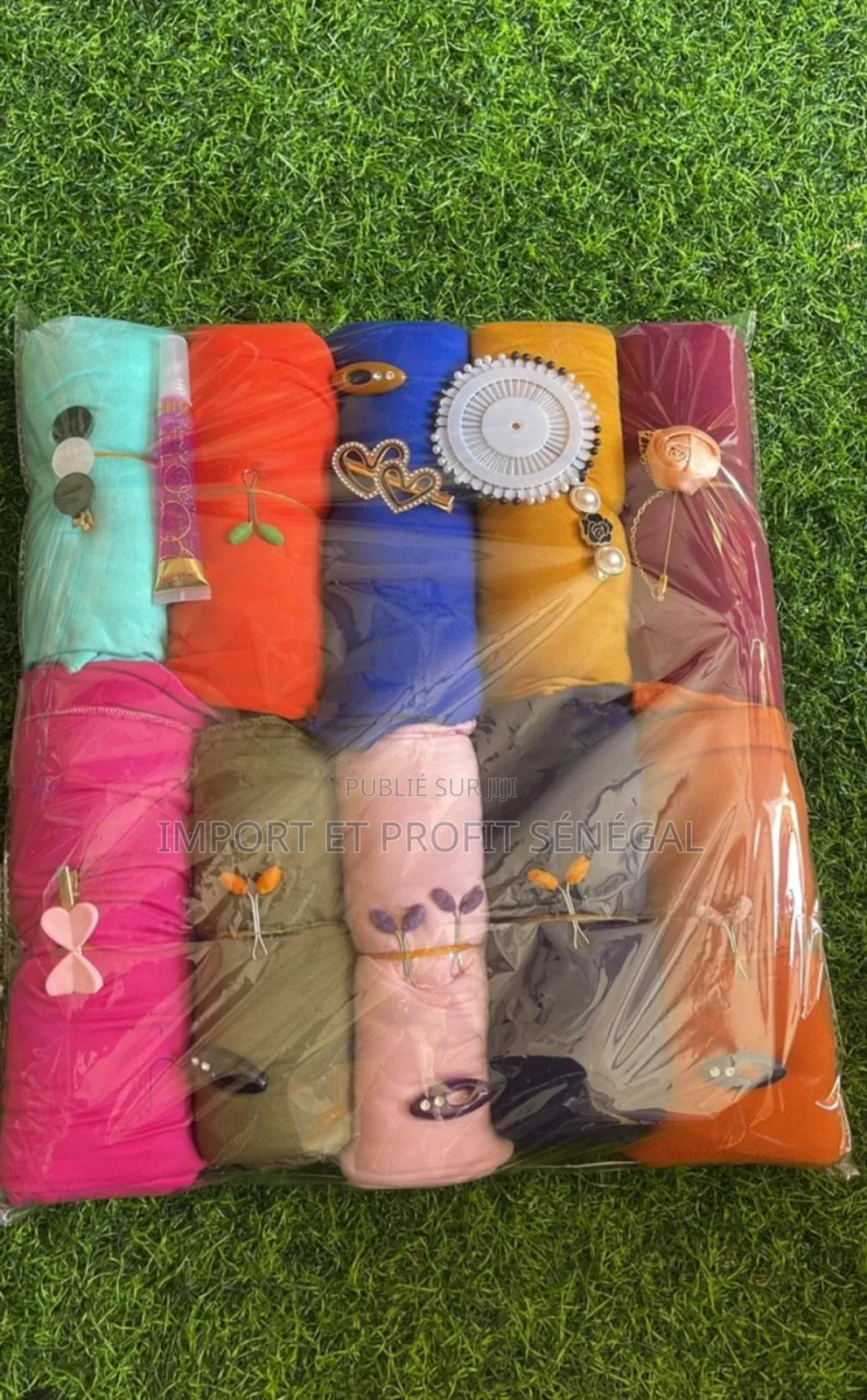 Box Hijab Plus Les Accessoires