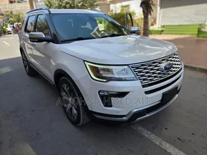 Ford Explorer 2018 Blanc