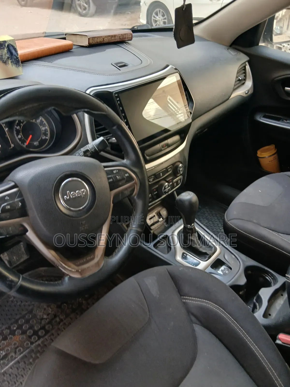 Jeep Cherokee Latitude 4dr SUV (2.4L 4cyl 9A) 2015 Noir