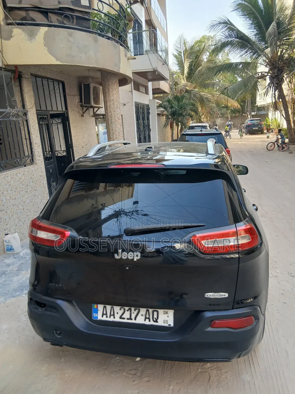 Jeep Cherokee Latitude 4dr SUV (2.4L 4cyl 9A) 2015 Noir