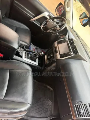 Toyota Land Cruiser Prado 2020 Noir Mat