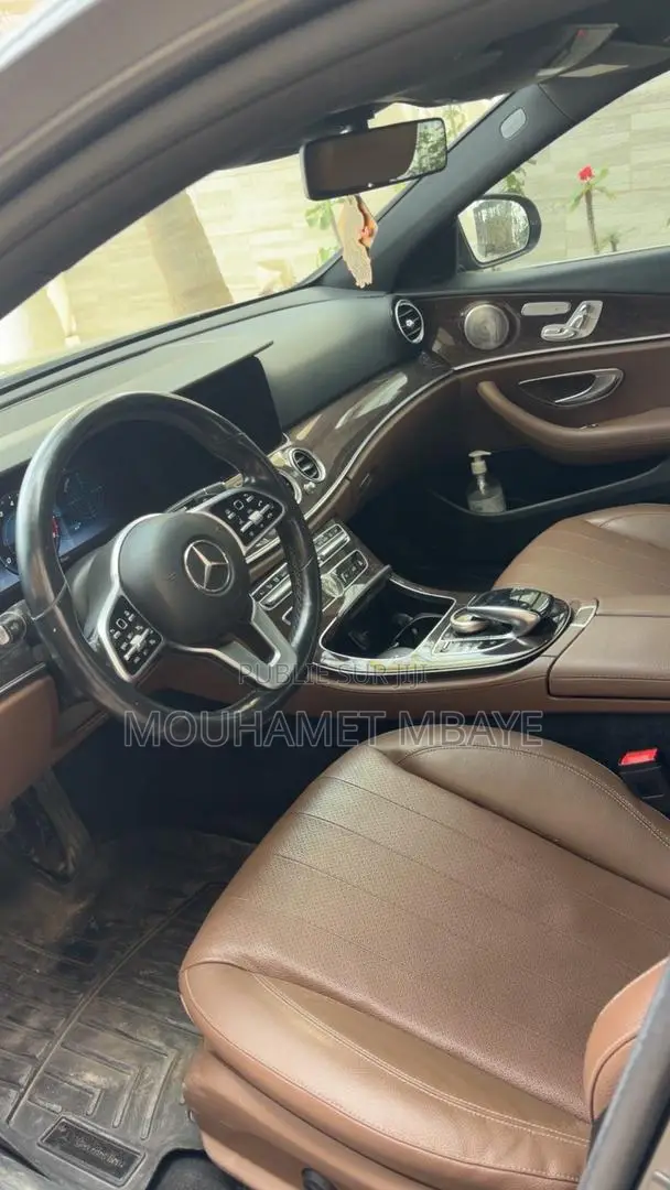 Mercedes-Benz E350 2020 Gris