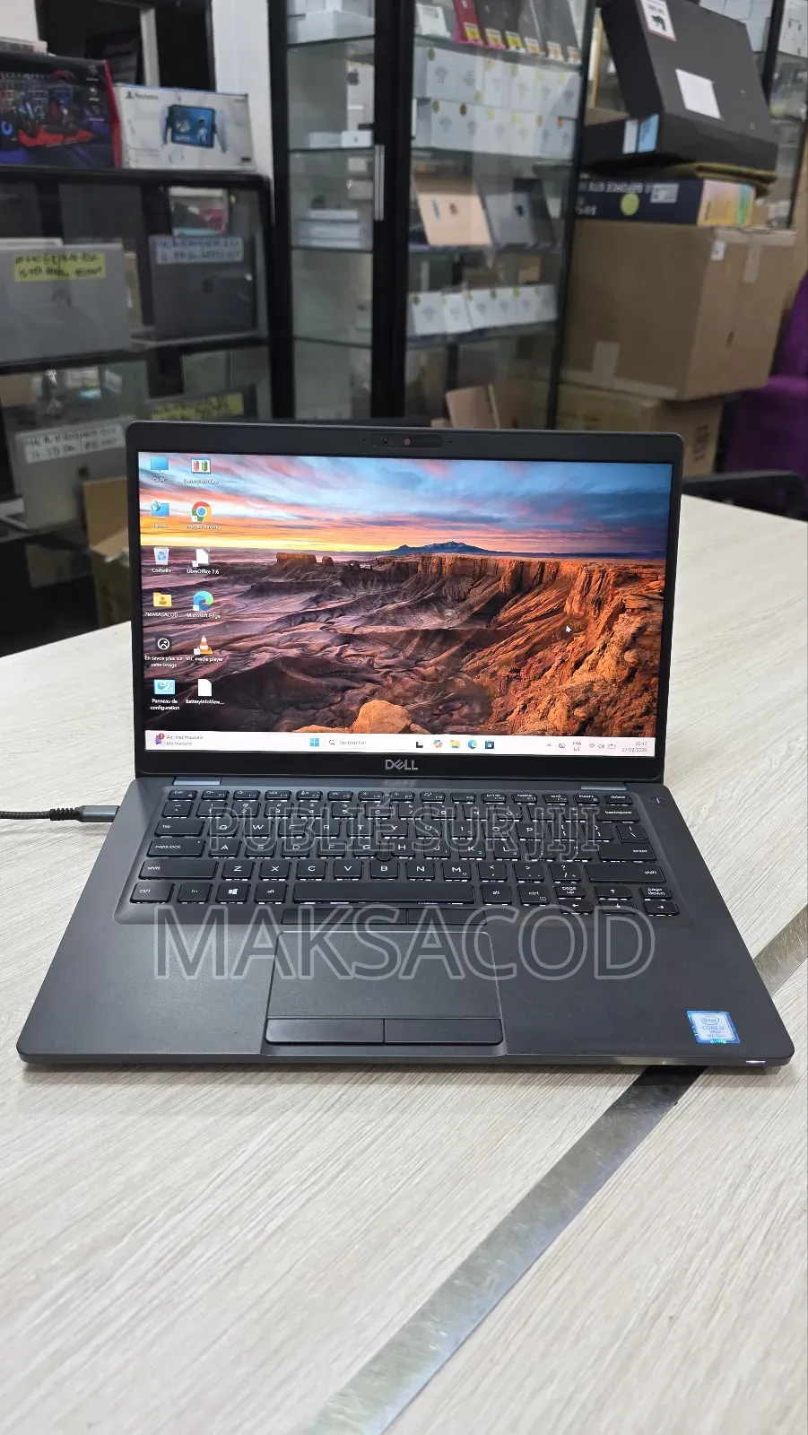 Ordinateur portable Dell Latitude 5400 16GB Intel Core i7 SSD 256GB