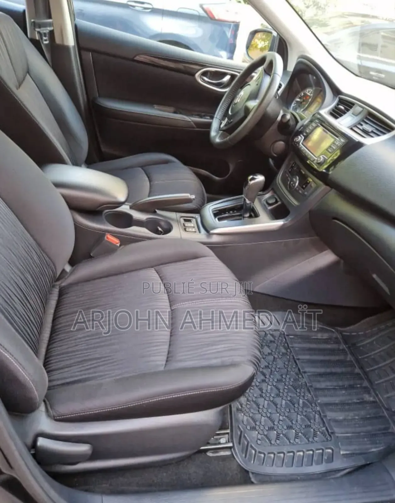 Nissan Sentra SV 2018 Noir