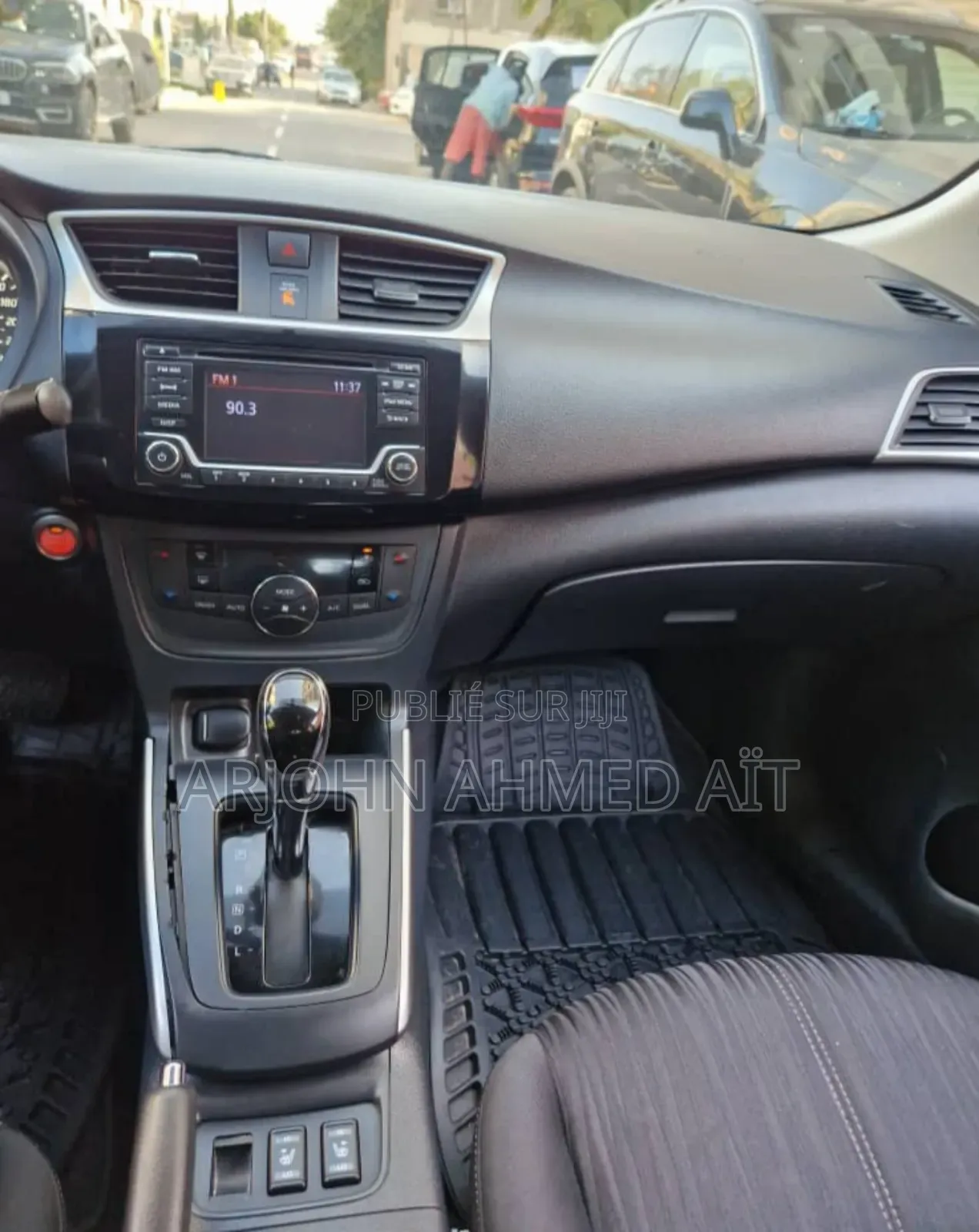 Nissan Sentra SV 2018 Noir