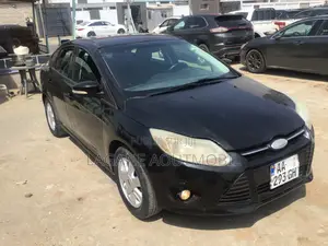 Ford Focus SE 5-Door 2013 Noir