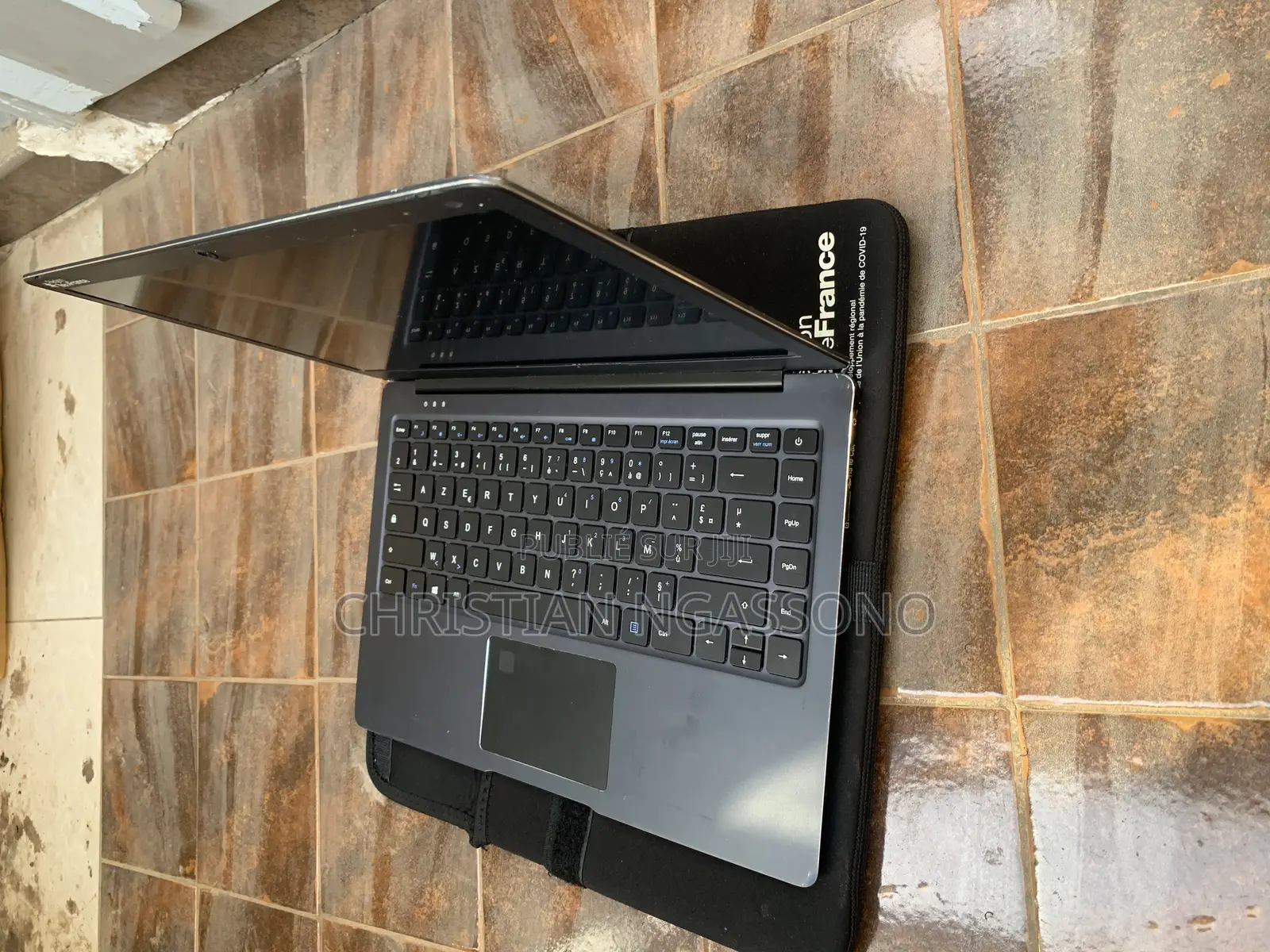 Ordinateur portable Autre Autre 4GB Intel SSD 256GB