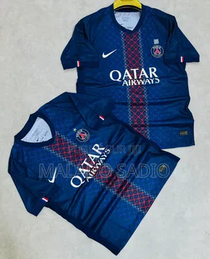 Maillot Paris Version Player Disponible