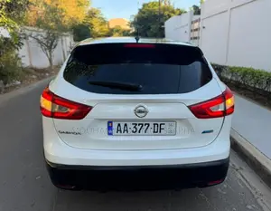 Nissan Qashqai 2015 Blanc