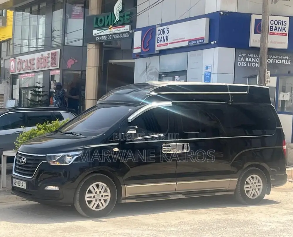 Hyundai Starex 2018 Noir