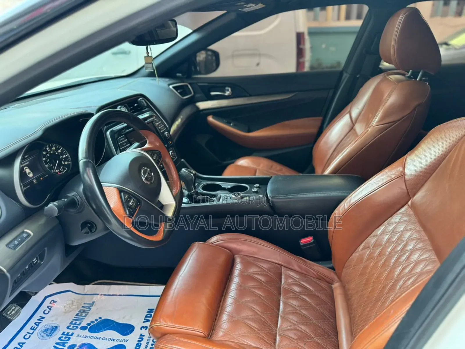 Nissan Maxima 2019 Noir