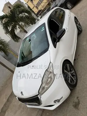 Peugeot 208 2014 Blanc