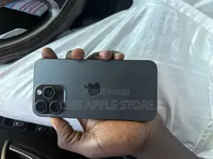 Apple iPhone 15 Pro Max 256 GB Noir