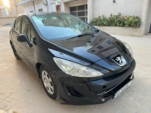 Peugeot 308 2010 Noir Mat