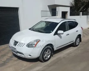 Nissan Rogue 2012 Blanc cassé