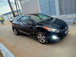 Hyundai Elantra 2015 Noir