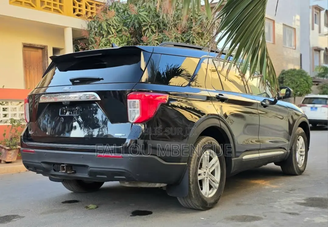 Ford Explorer XLT 4x4 2020 Noir