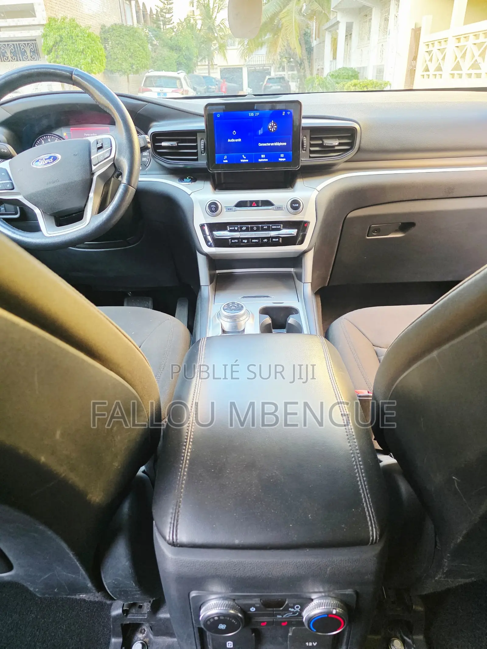 Ford Explorer XLT 4x4 2020 Noir