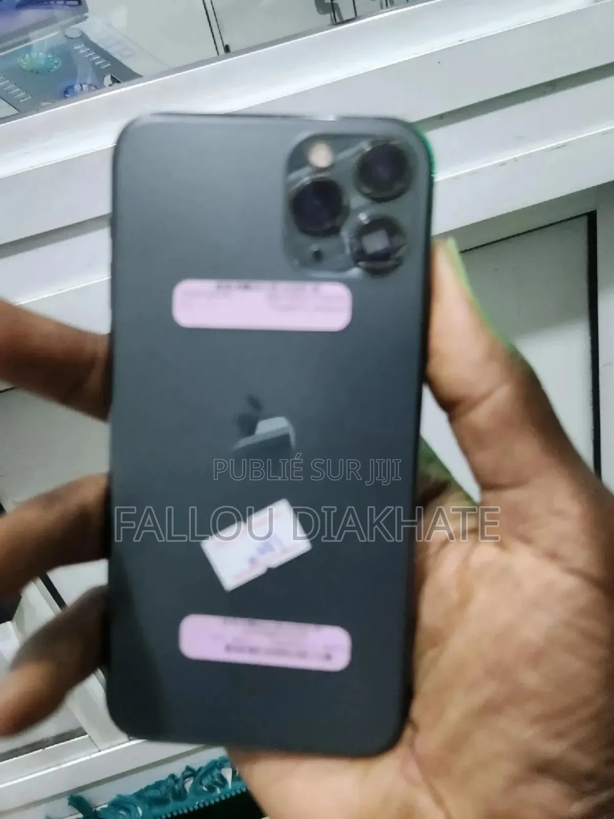 Nouveau Apple iPhone 11 Pro 64 GB Autre