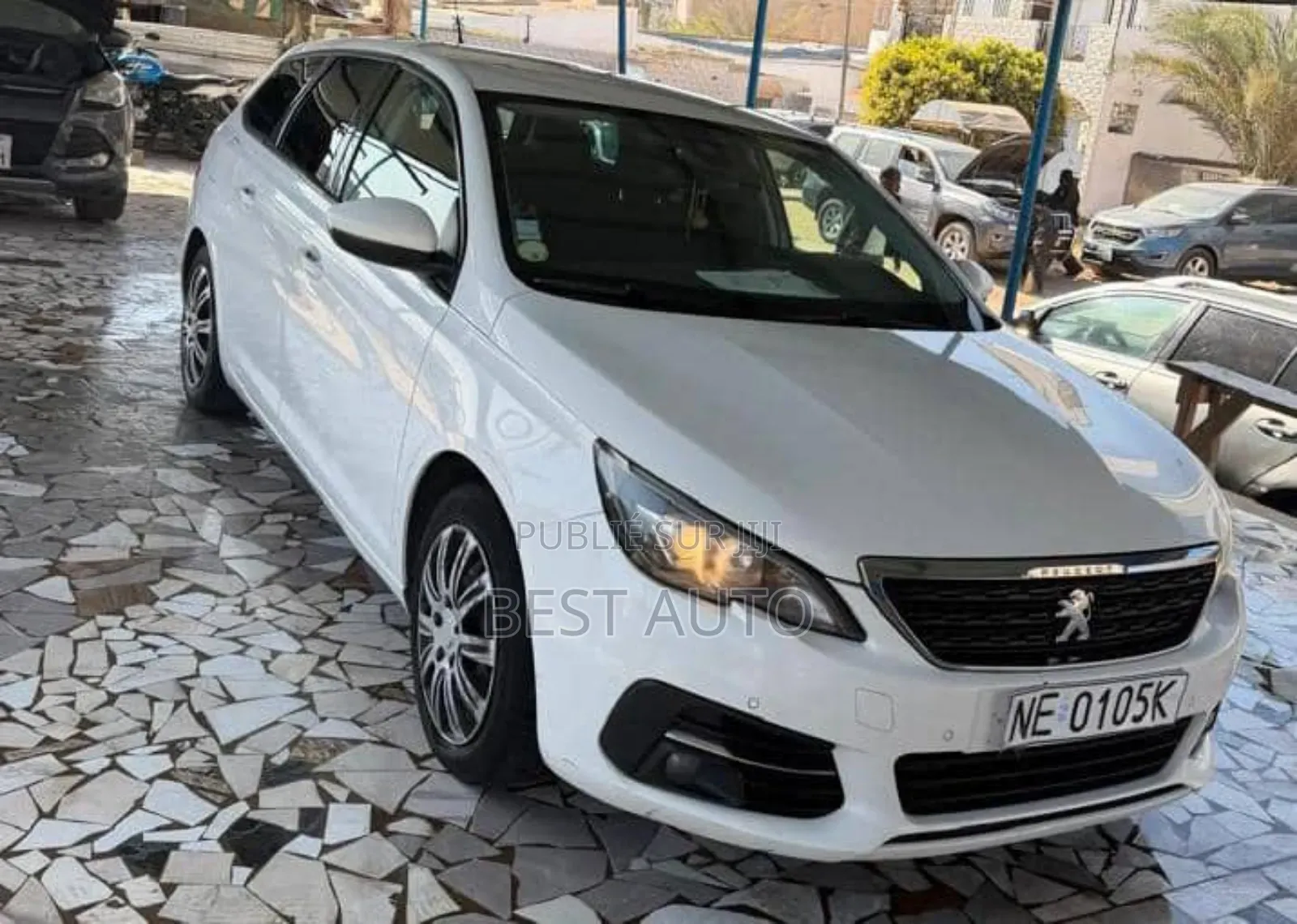 Peugeot 308 2019 Blanc