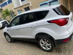 Ford Escape 2019 Blanc