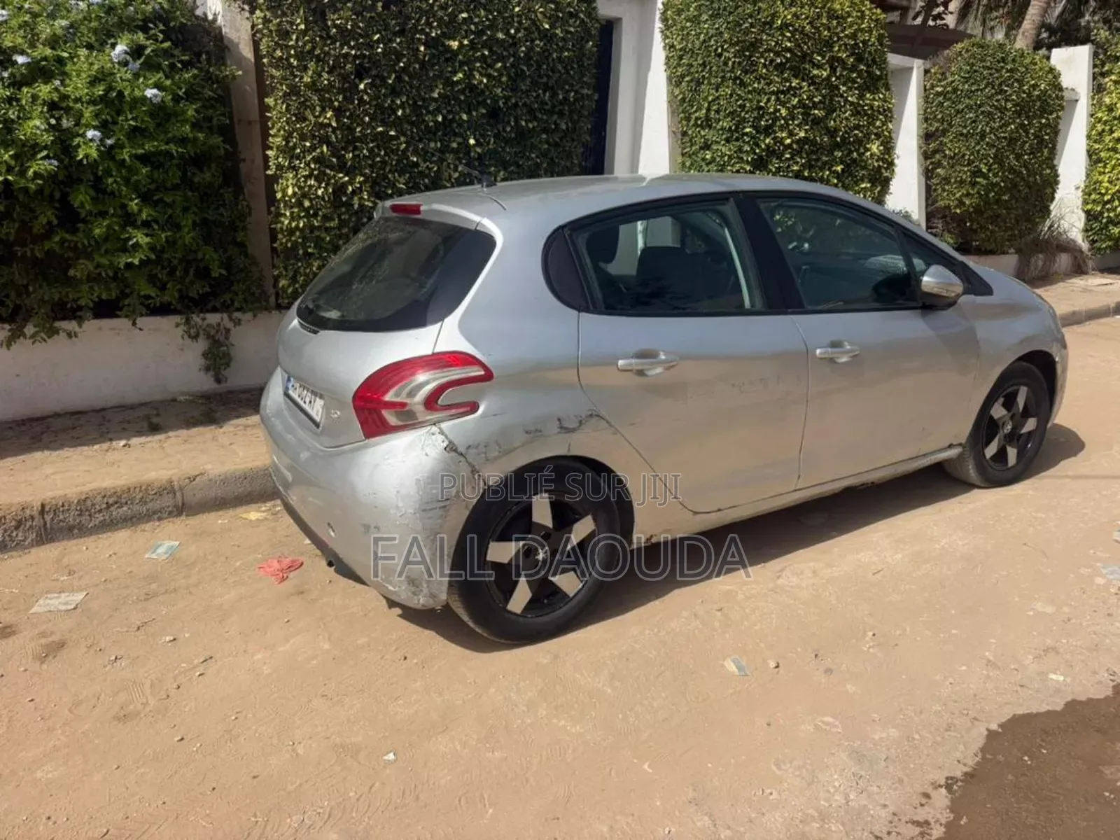 Peugeot 208 2015 Gris