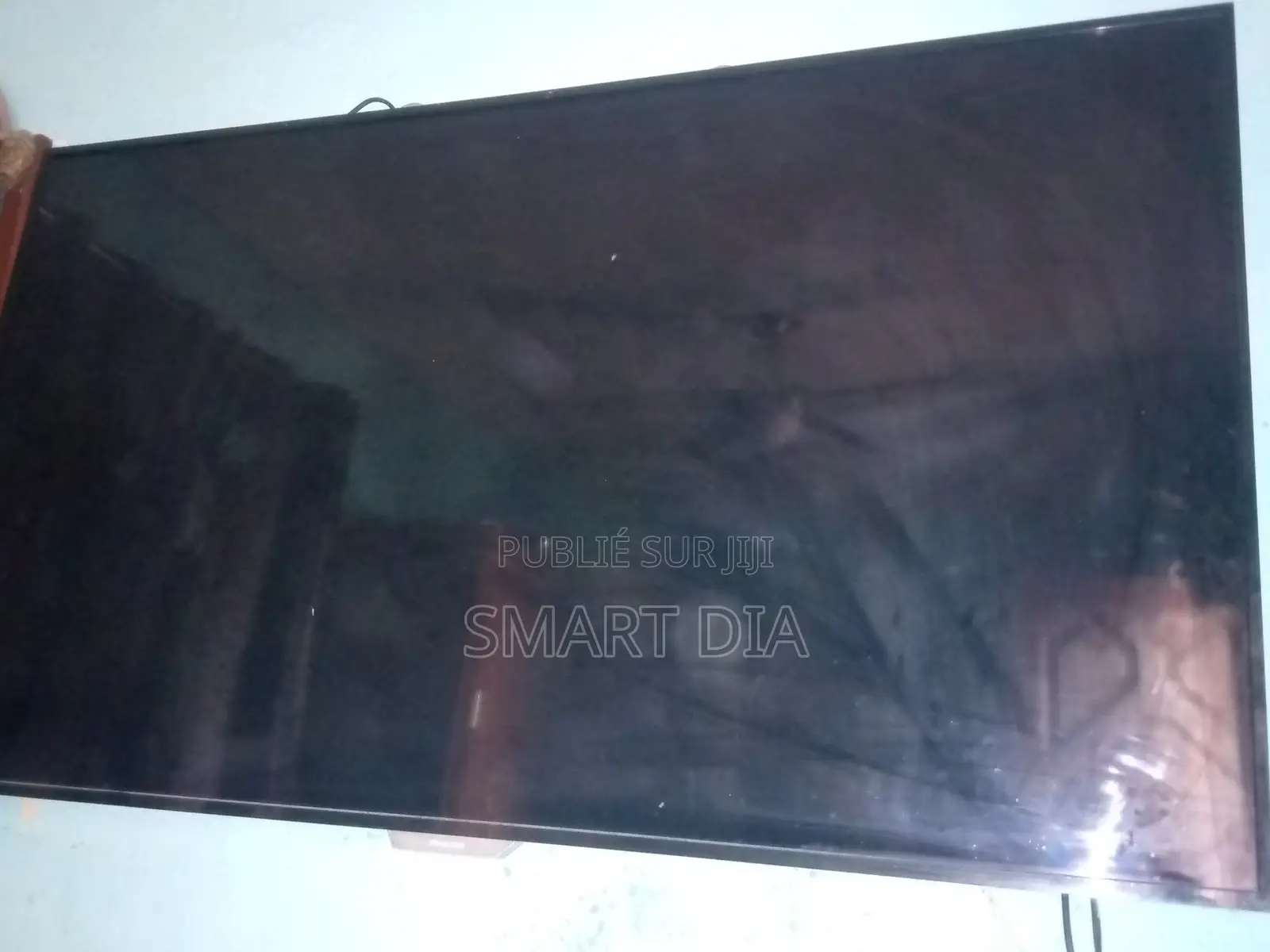 Agent Tech Reparateur Televiseur Ecran Plat Smart Oled Plasma