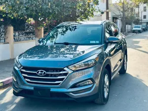 Hyundai Tucson 2017 Gris