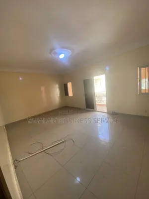 2chbre Appartement dans Yasalam Business, Sicap-Liberté à Louer