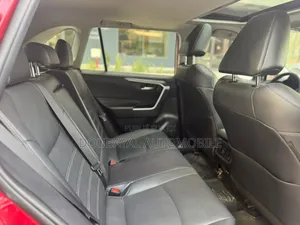 Toyota RAV4 2022 Blanc