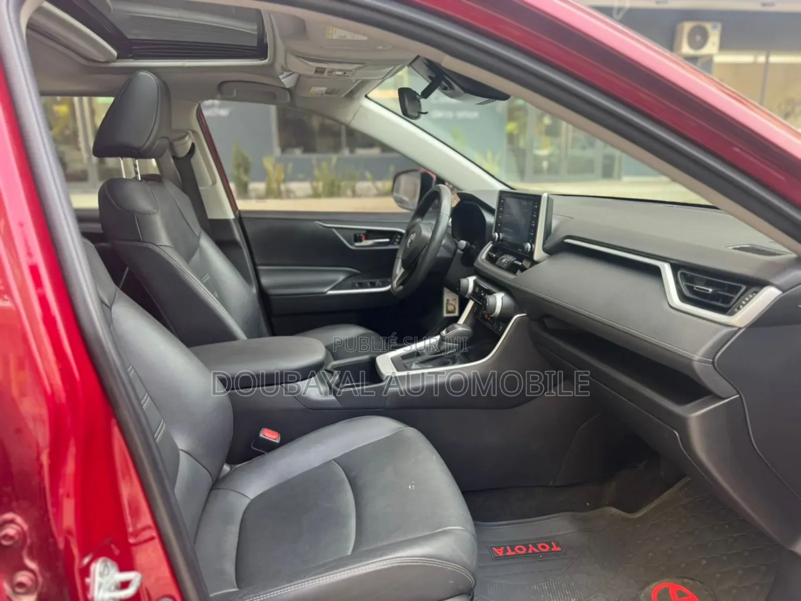 Toyota RAV4 2022 Blanc