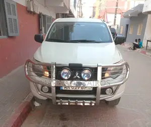 Mitsubishi L200 2020 Blanc