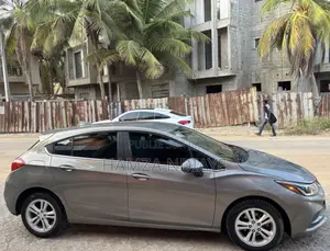 Chevrolet Cruze 2018 Gris
