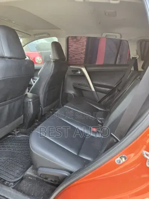 Toyota RAV4 2015 Orange