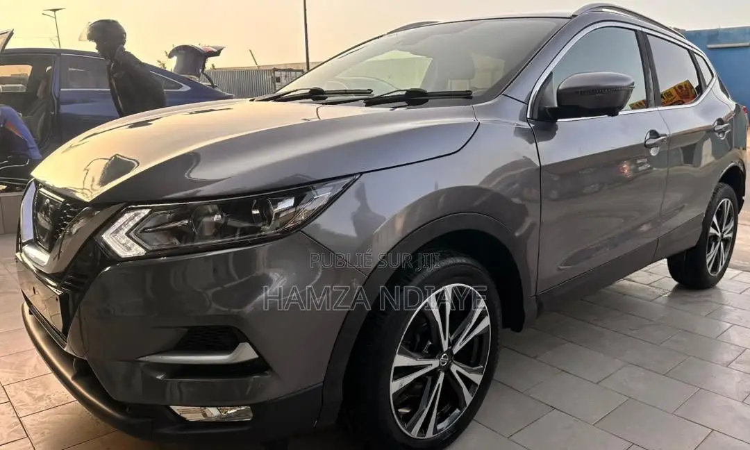 Nissan Qashqai 2018 Gris