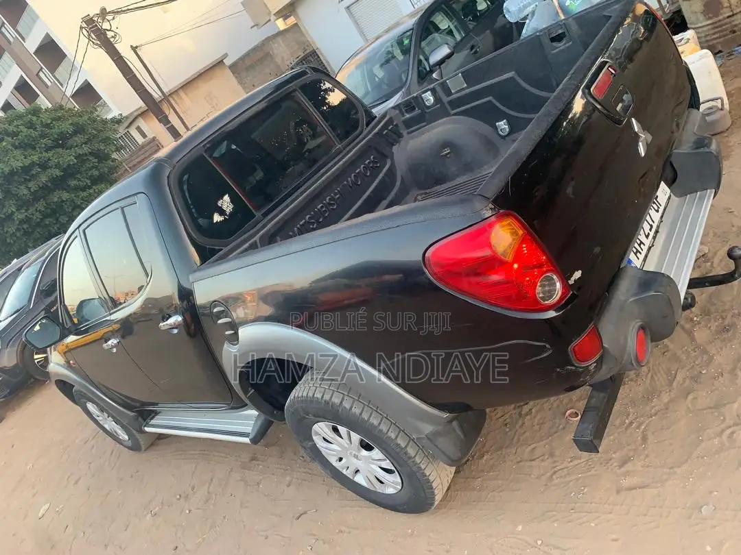 Mitsubishi L200 2012 Noir