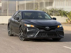 Toyota Camry 2021 Noir
