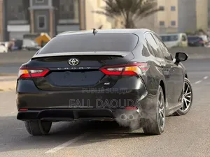 Toyota Camry 2021 Noir