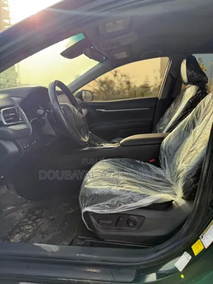 Toyota Camry 2021 Noir Mat