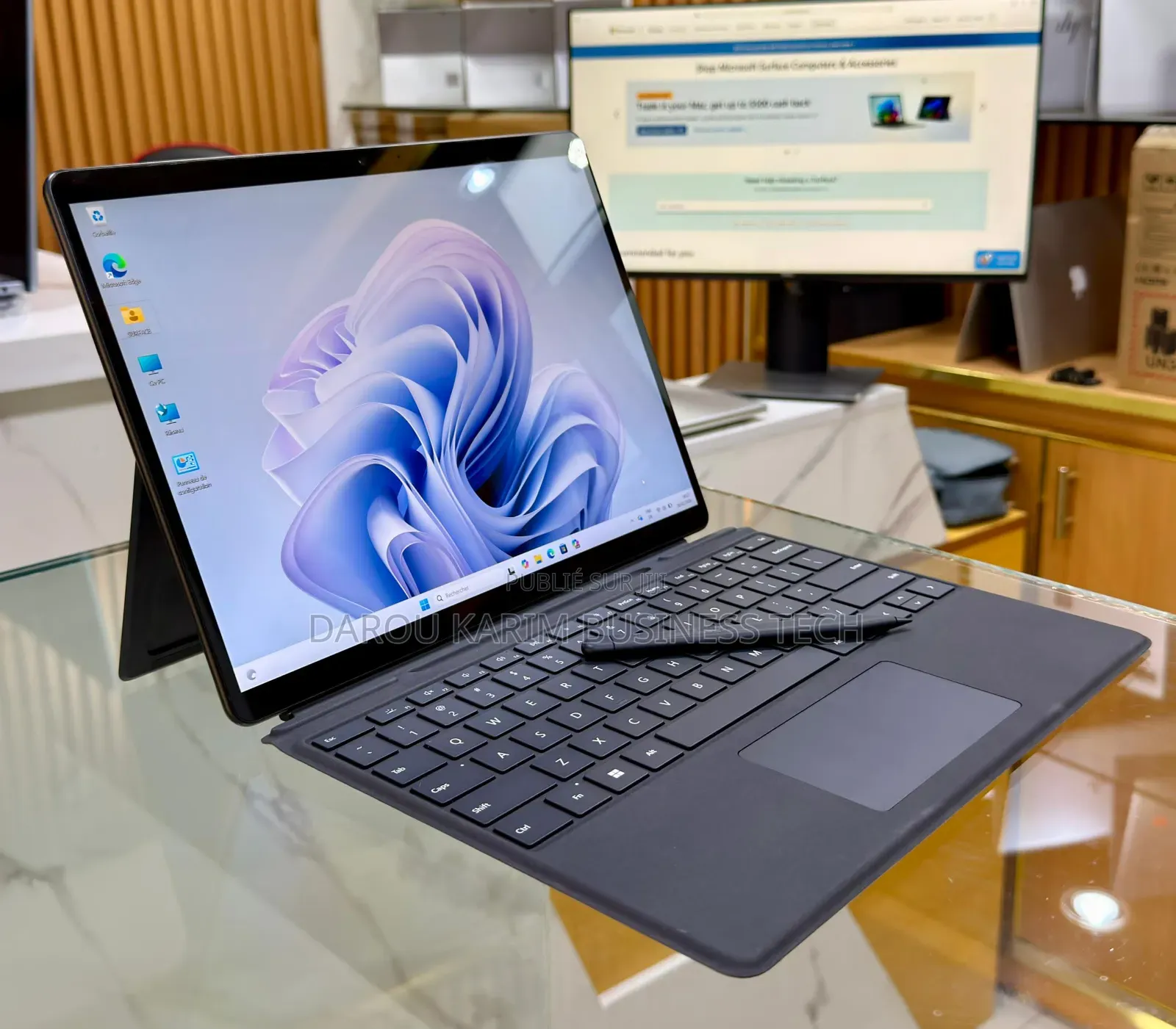 Nouveau Microsoft Surface Pro 9 16GB Intel Core i7 SSD 512GB