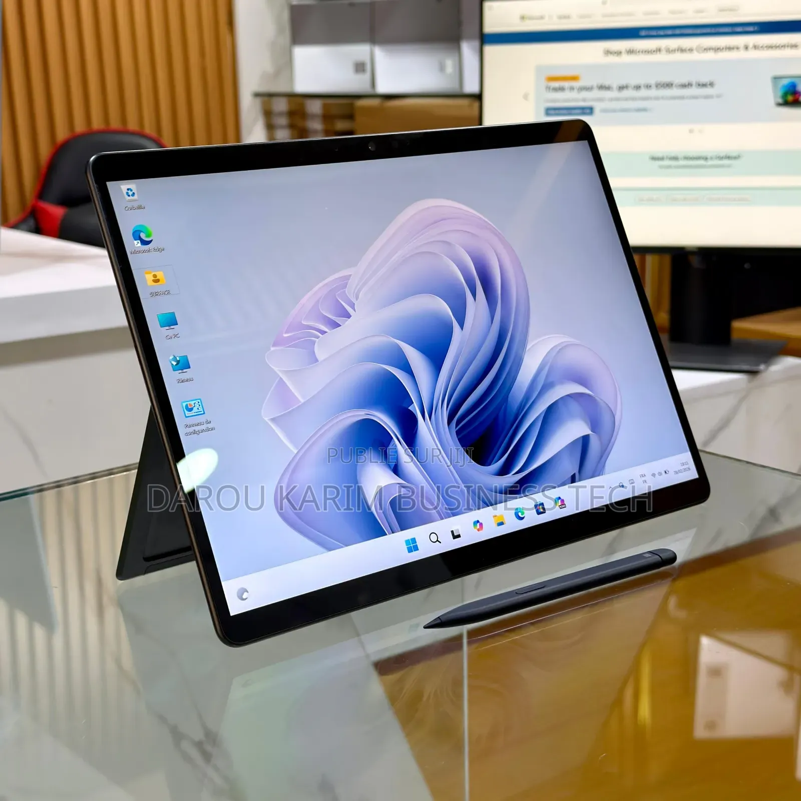 Nouveau Microsoft Surface Pro 9 16GB Intel Core i7 SSD 512GB