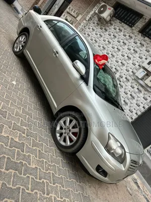 Toyota Avensis 2008 Blanc