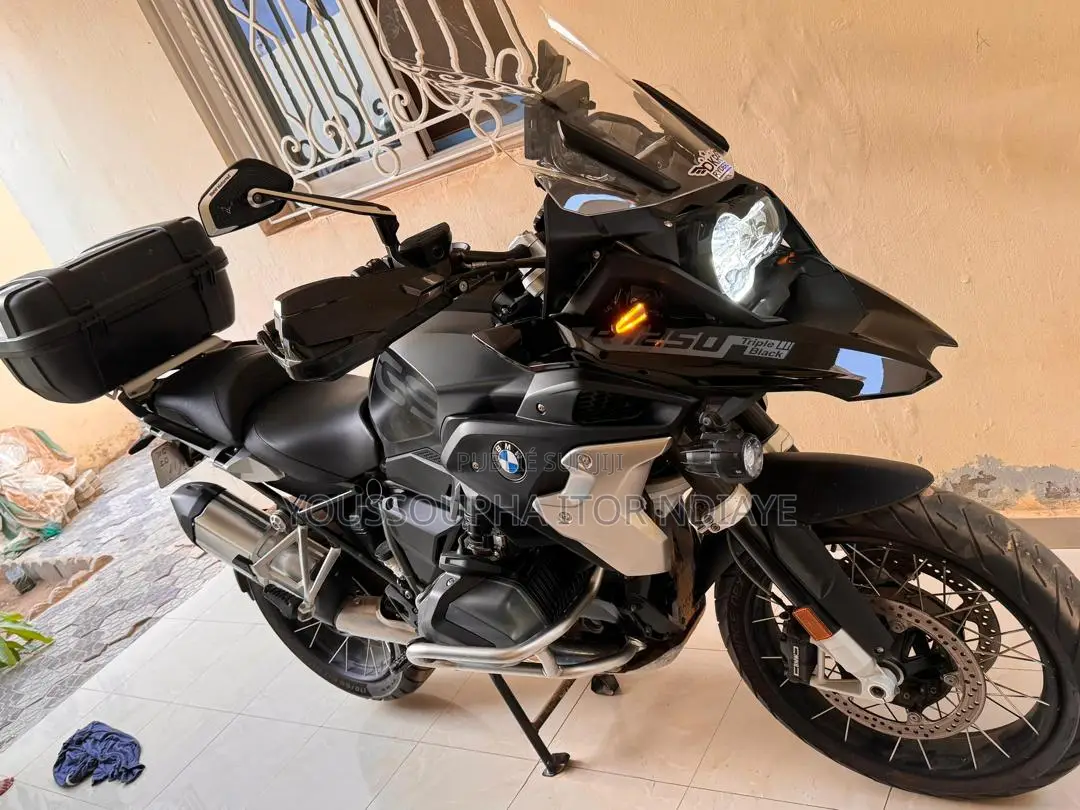 BMW R1250GS 2022 Noir